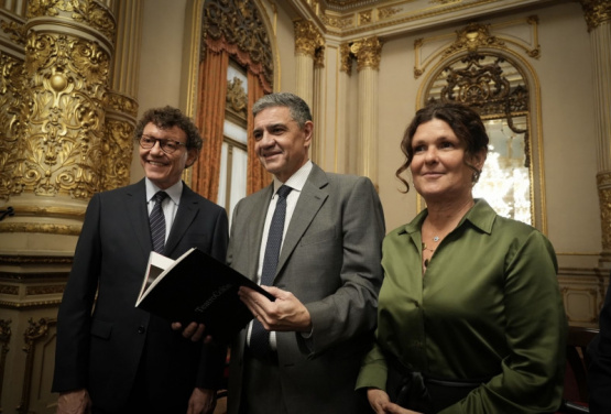 El primer siglo de la orquesta, el coro y el ballet