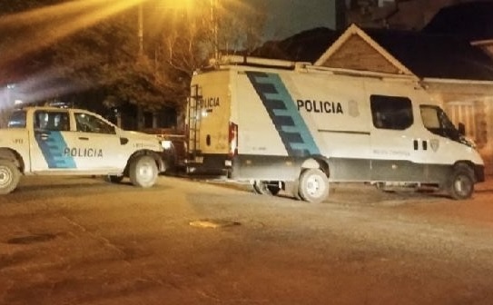 Horror en Lanús: Hallan a una anciana asesinada a golpes 