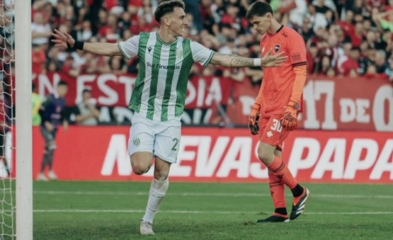 Banfield consiguió un importante triunfo
