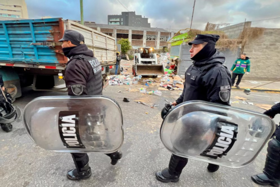 Mega operativo: El gobierno porteño desalojó un predio tomado por cartoneros
