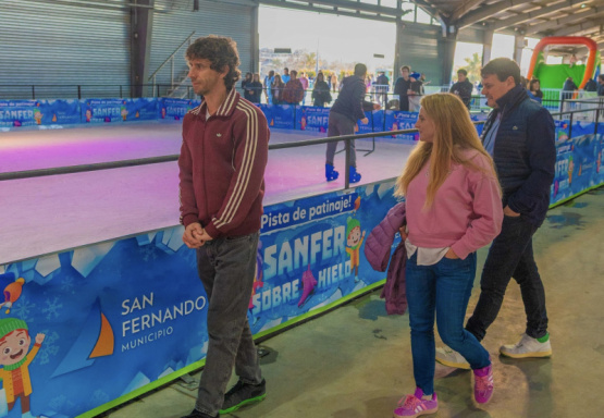 San Fernando: Juan y Eva Andreotti visitaron la Pista de Patinaje sobre Hielo gratuita 