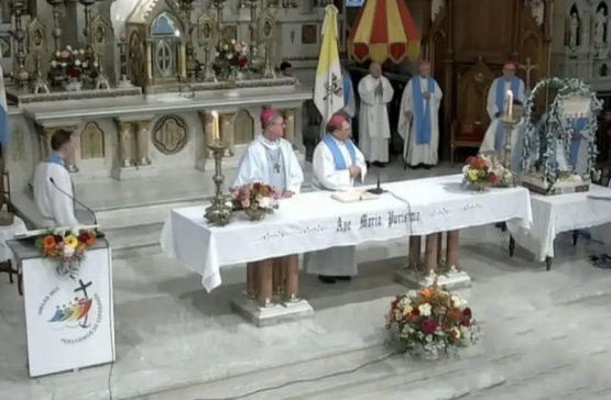 García Cuerva cerró la multitudinaria peregrinación a Luján: 