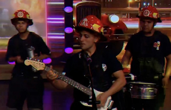 La emoción con los bomberos de Salto