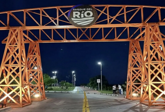 Verano en el Parque de Río de Avellaneda: Cómo son los paseos nocturnos que propone el Bus Turístico