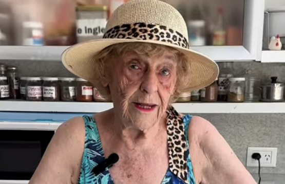 El violento momento en que asaltaron a la jubilada influencer de San Isidro